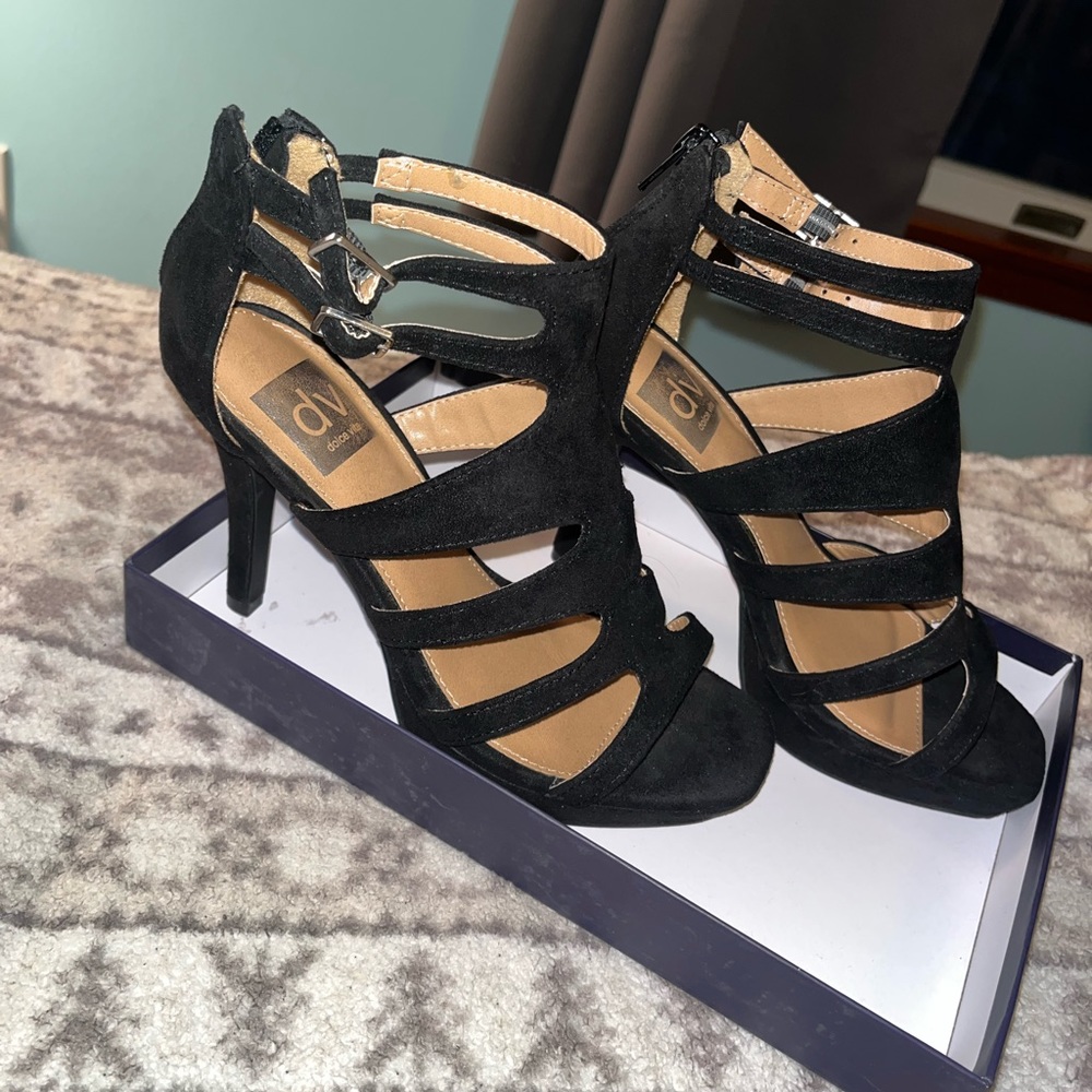 Dolce Vita black size 7, 4 inch heels, condition- good almost new